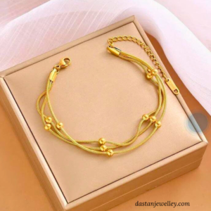 Adjustable extender chain and clasp on triple chain bead bracelet